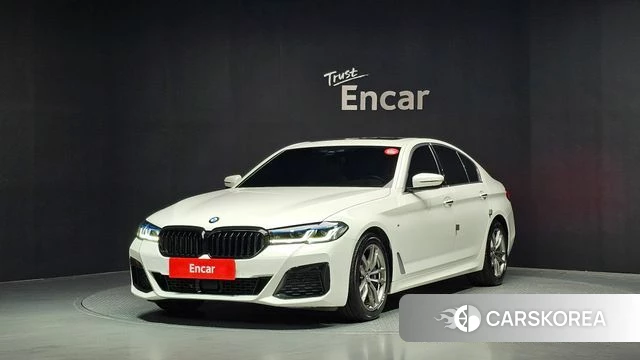 BMW 5 Series (G30) 2018 Белый из Кореи