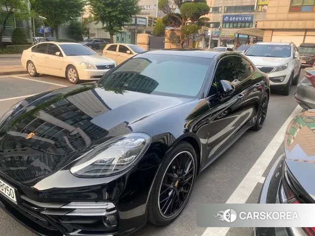 Porsche Panamera (971) 2021 Черный из Кореи