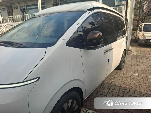 Hyundai Staria 2024 Белый из Кореи