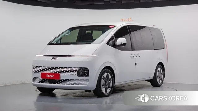 Hyundai Staria 2021 Белый из Кореи