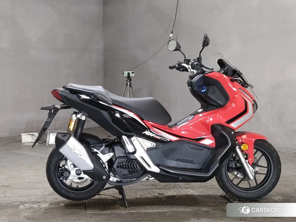 Проданный Honda ADV150 2019 из Японии, фото 2