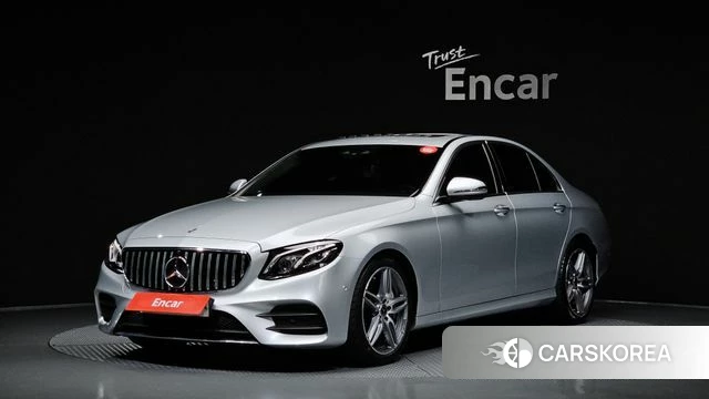 Mercedes-Benz E-Class W213 2018 Серебряный из Кореи