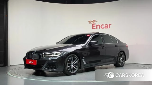 BMW 5 Series (G30) 2023 Серый из Кореи