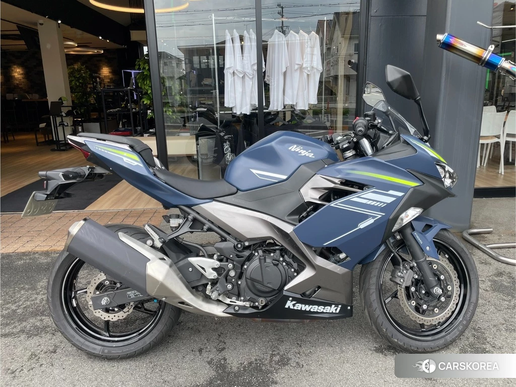 Проданный Kawasaki Ninja 400-2 2021 из Японии, фото 2