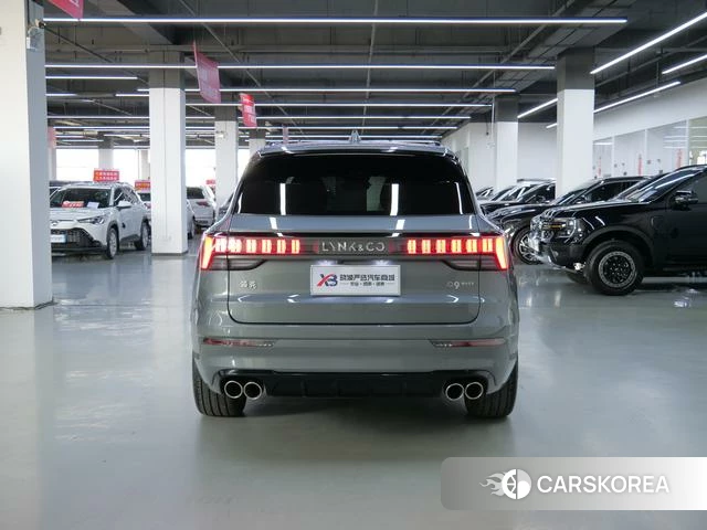 Lynk 09 2022 Темно-серый из Китая
