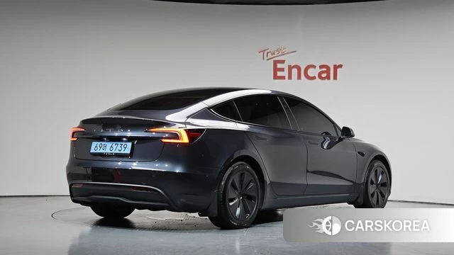 Tesla Model 3 2025 Серый из Кореи