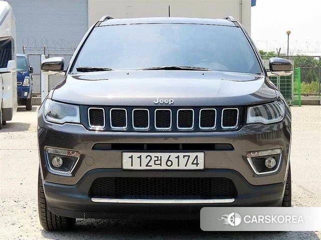 Jeep Compass 2nd Generation 2019 Серый из Кореи