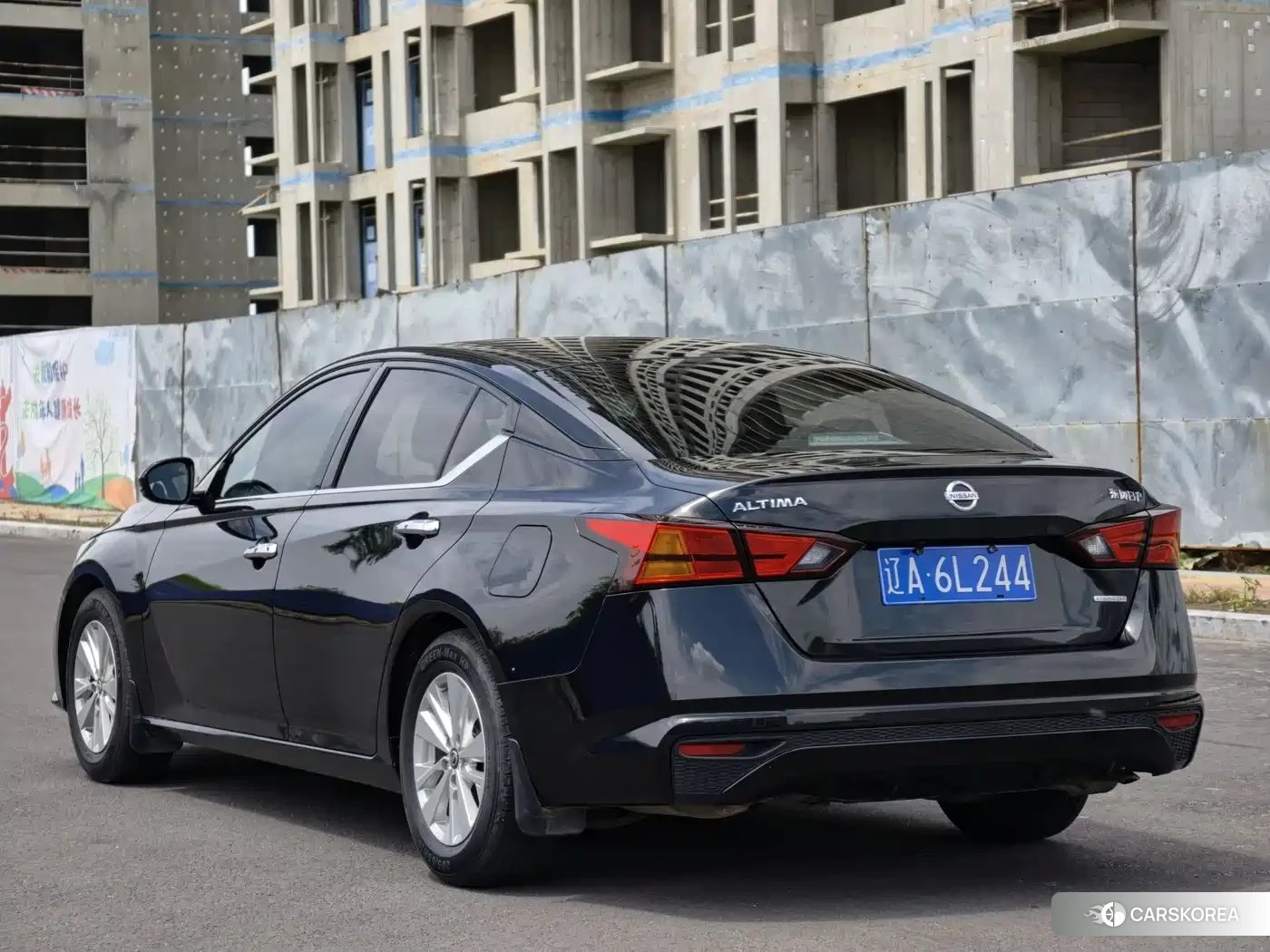 Nissan Altima 2022 Черный из Китая