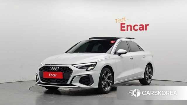 Audi A3 (8Y) 2023 Белый из Кореи