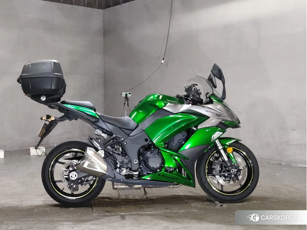 Проданный Kawasaki Z1000SX 2019 из Японии, фото 2