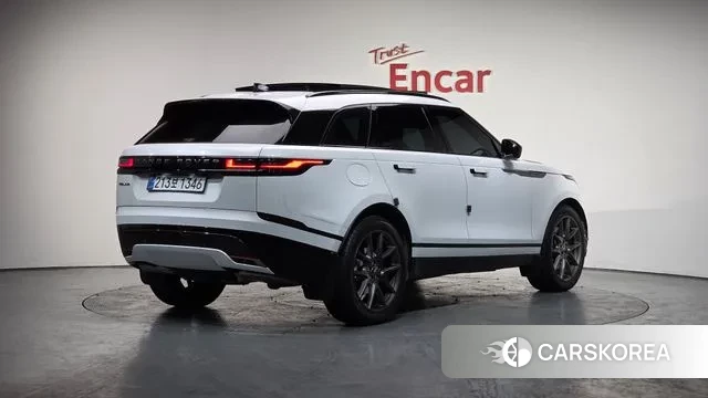 Land Rover Range Rover Velar 2024 Белый из Кореи