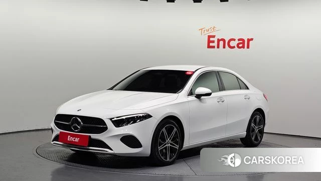 Mercedes-Benz A-Class W177 2024 Белый из Кореи