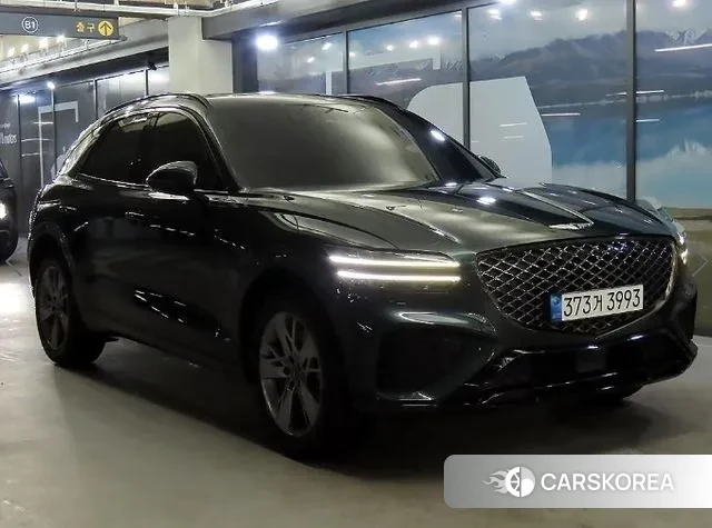 Genesis GV70 2021 Темно-зеленый из Кореи