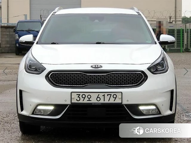 Kia Niro 2018 Белый из Кореи