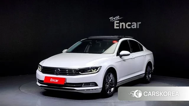 Volkswagen Passat GT (B8) 2018 Белый из Кореи