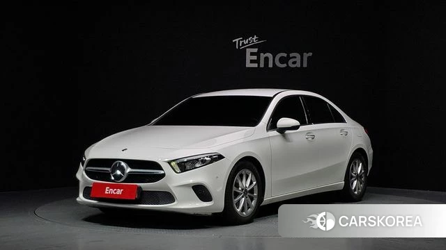 Mercedes-Benz A-Class W177 2020 Белый из Кореи