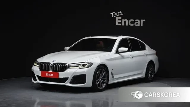 BMW 5 Series (G30) 2023 Белый из Кореи