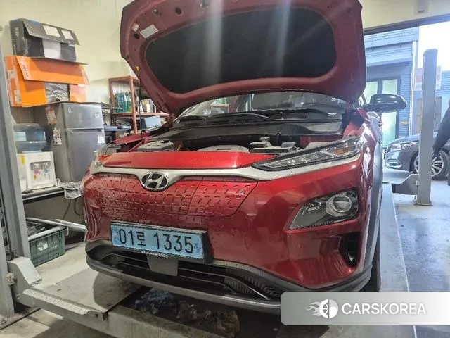 Hyundai Kona Electric 2019 Красный из Кореи