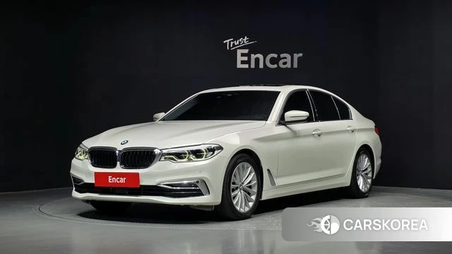 BMW 5 Series (G30) 2019 Белый из Кореи