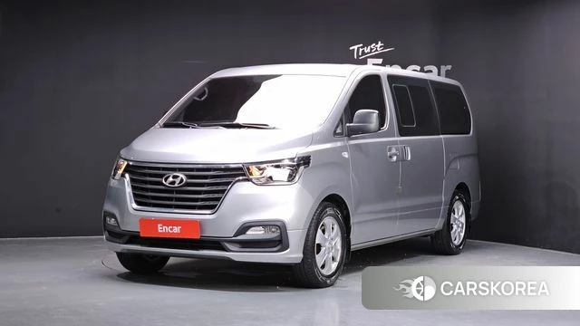 Hyundai The New Grand Starex 2018 Серебристо-серый из Кореи