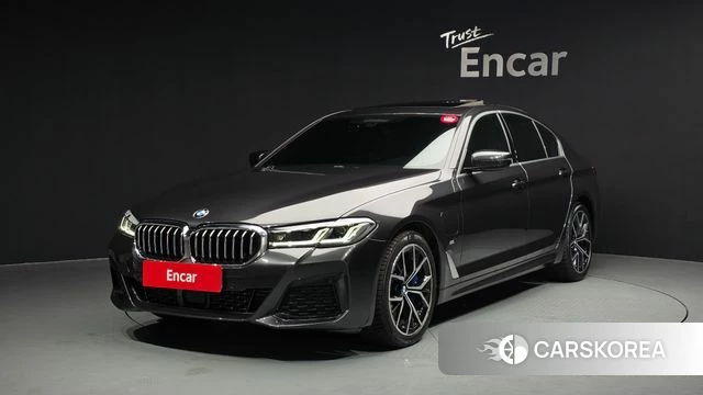 BMW 5 Series (G30) 2021 Серый из Кореи