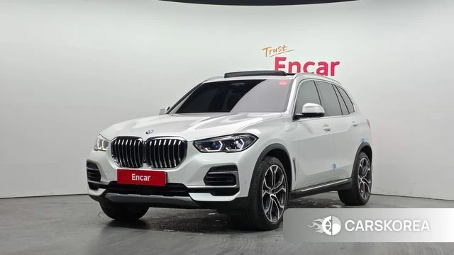 BMW X5 (G05) 2023 Белый из Кореи