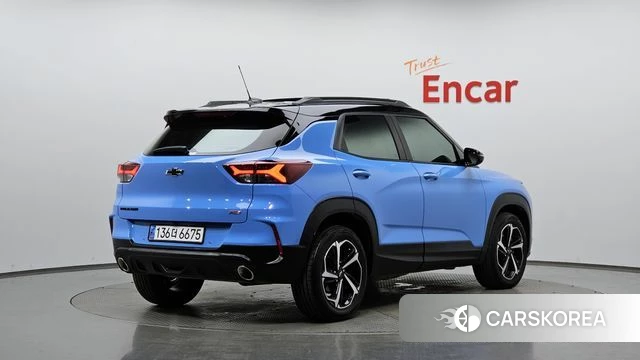Chevrolet (GM Daewoo) Trailblazer 2023 Небесно-голубой из Кореи
