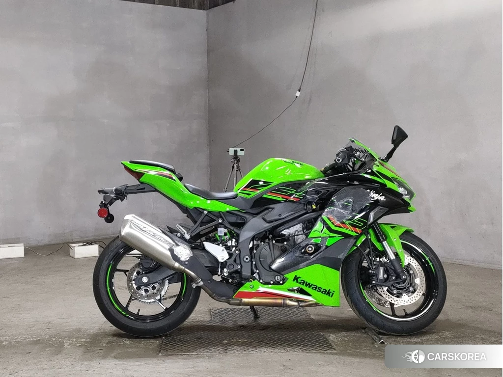 Проданный OTHER NINJA ZX-4RR 2023 из Японии