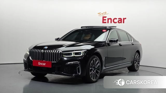 BMW 7 Series (G11) 2019 Черный из Кореи