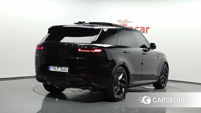 Land Rover Range Rover Sport 3rd Generation 2025 Черный из Кореи