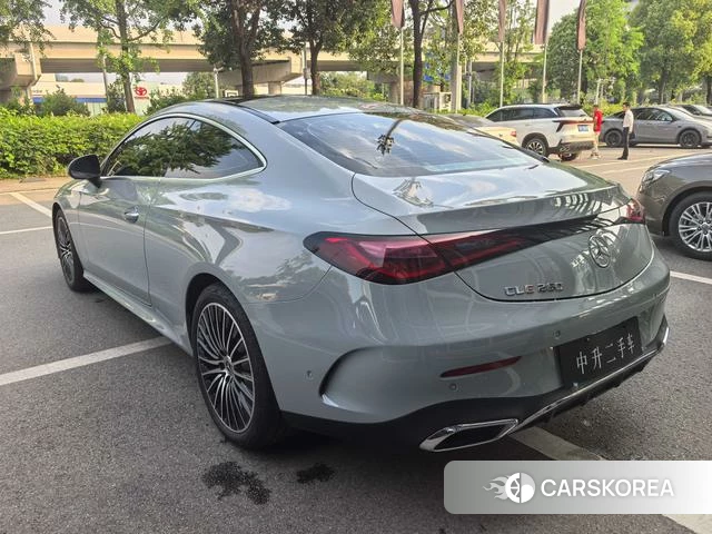 Mercedes-Benz CLE level 2026 Серебристо-серый из Китая