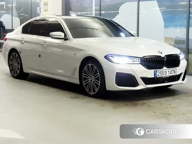 BMW 5 Series (G30) 2020 Белый из Кореи