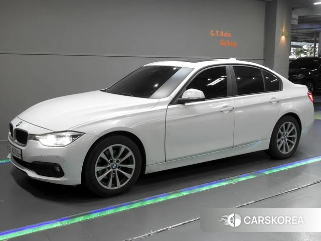 BMW 3 Series (F30) 2018 Белый из Кореи