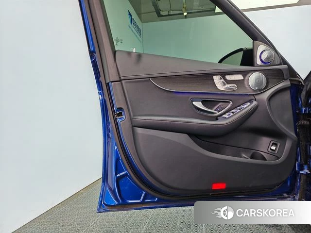 Mercedes-Benz Class C 2021 Синий из Китая