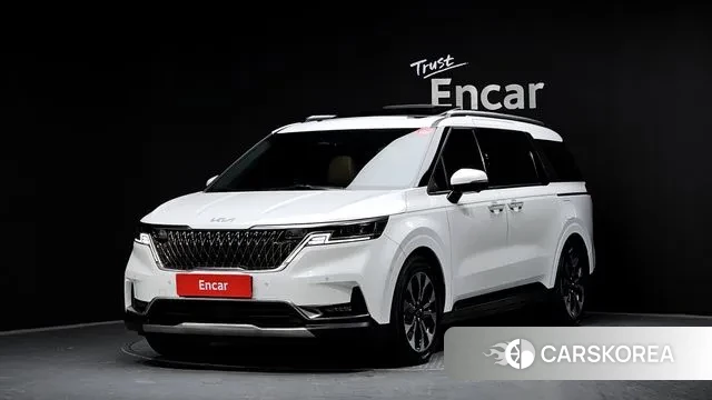Kia Carnival 4th generation 2023 Белый из Кореи