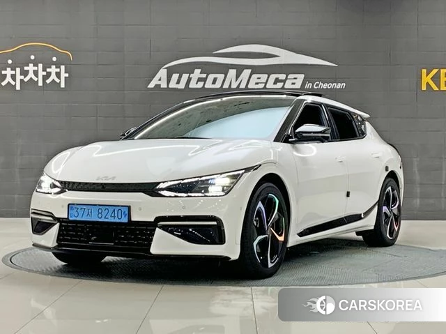 Kia EV6 2023 Белый из Кореи