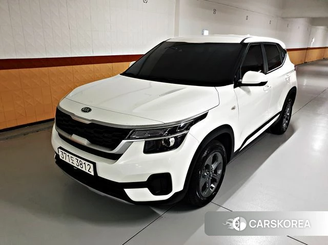 Kia Seltos 2019 Белый из Кореи