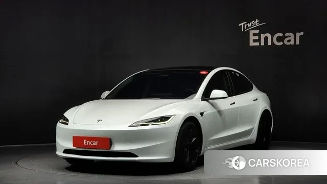 Tesla Model 3 2024 Белый из Кореи