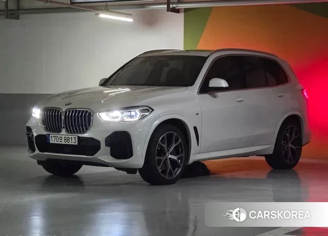 BMW X5 (G05) 2023 Белый из Кореи
