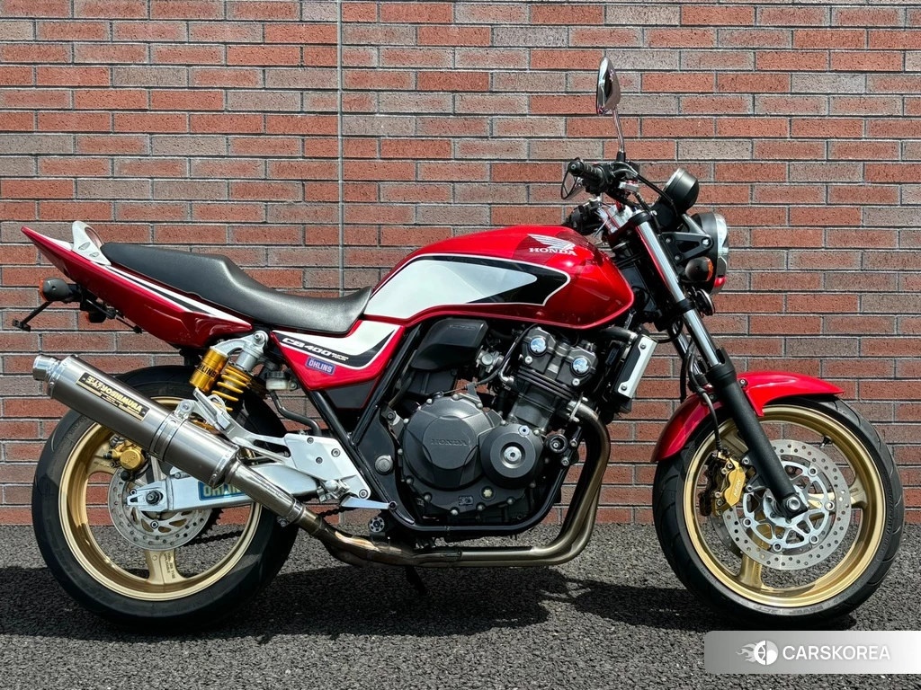 Проданный Honda CB400SF 2013 из Японии, фото 2