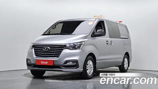 Hyundai The New Grand Starex 2018 Серебристо-серый из Кореи