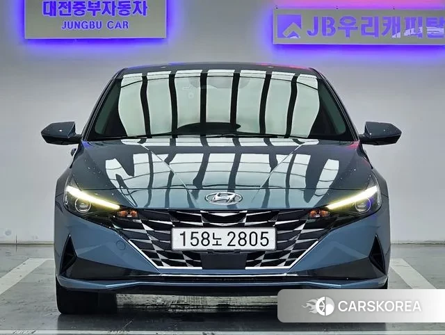 Hyundai Avante (CN7) 2020 Серебристо-серый из Кореи