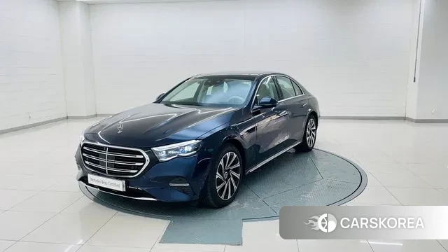 Mercedes-Benz E-Class W214 2025 Синий из Кореи