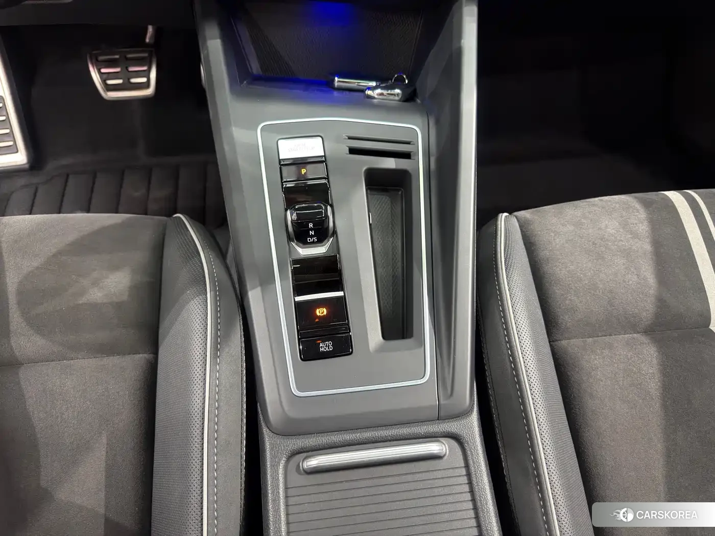 Volkswagen Golf 2023 Белый из Китая