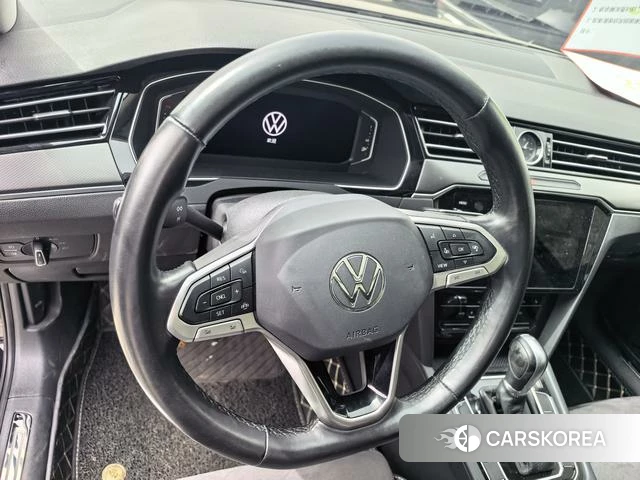Volkswagen Magotan 2021 Черный из Китая