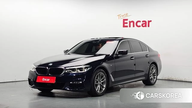 BMW 5 Series (G30) 2018 Черный из Кореи