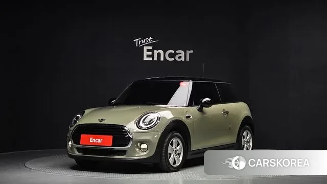 Mini Cooper 2019 Песочный из Кореи
