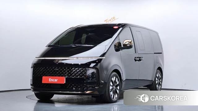 Hyundai Staria 2025 Черный из Кореи
