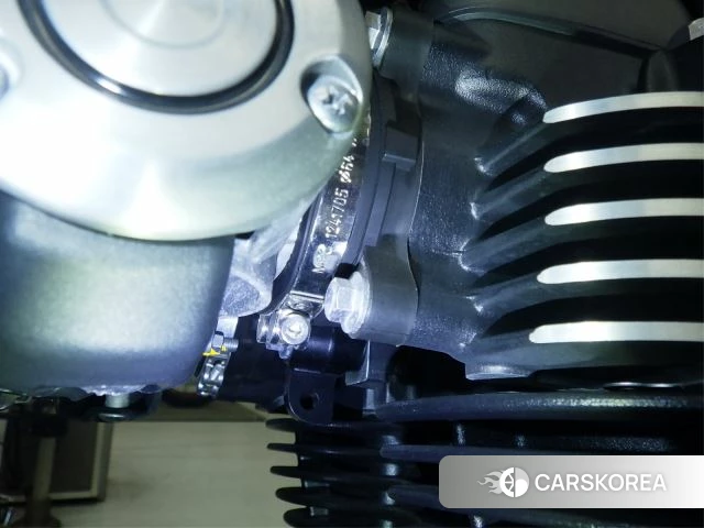 Engine photo