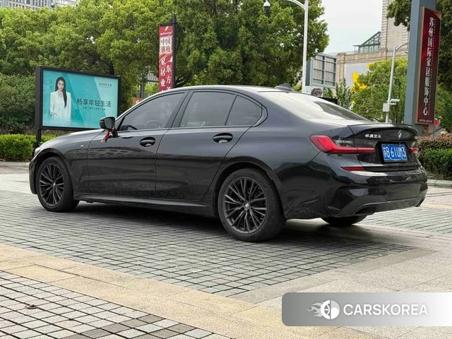 BMW 3 series 2022 Черный из Китая